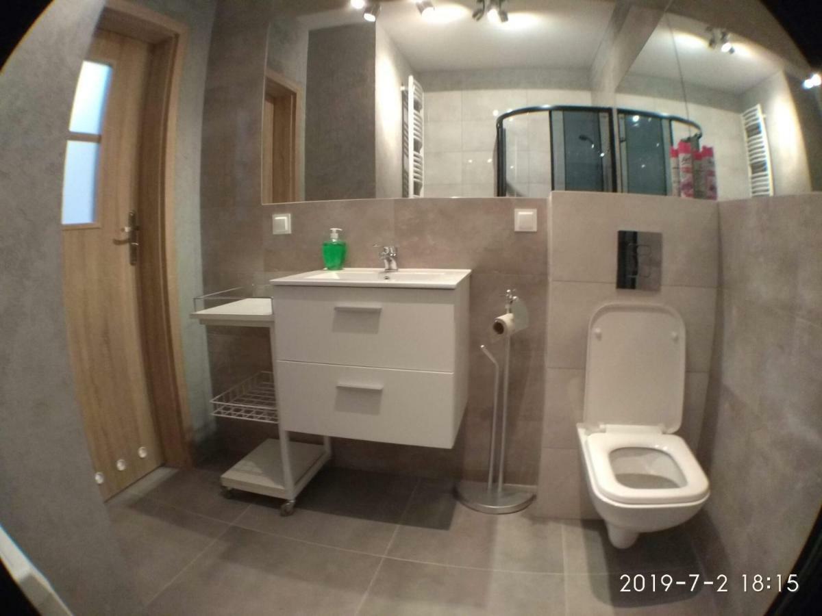 1110 Smialego 39 - Tanie W Apartamencie - Samodzielne Zameldowanie - Self Check In Apartment *