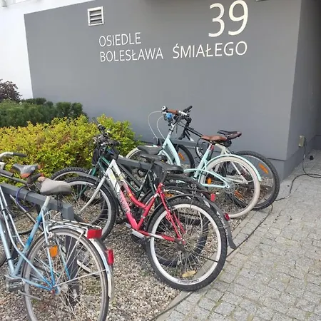 1110 Smialego 39 - Tanie Pokoje W Apartamencie - Samodzielne Zameldowanie - Self Check In Poznań Eksteriør bilde