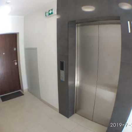 1110 Smialego 39 - Tanie Pokoje W Apartamencie - Samodzielne Zameldowanie - Self Check In Poznań Eksteriør bilde